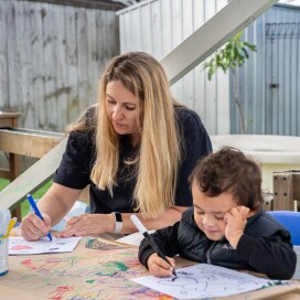 Plunket kaimahi and BestStart tamariki had fun playing and drawing together.