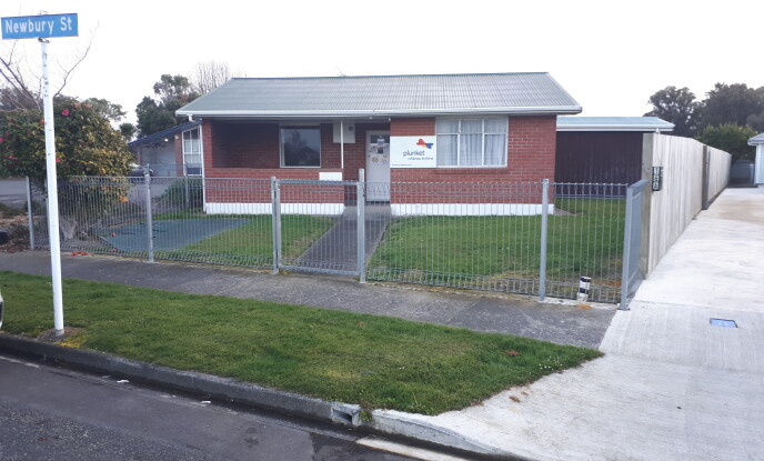11 004 A Westend Palmerston North