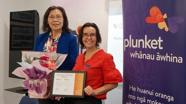 Plunket CE Fiona Kingsford with Jenny Wang (CNSST Foundation Executive Director).