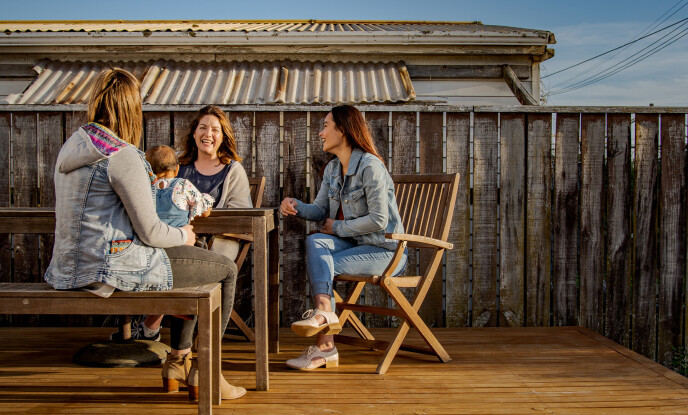 Parent groups and playgroups Group of mums
